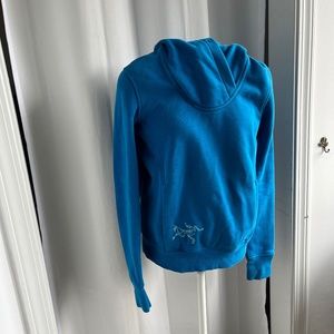 Arc'teryx Kangaroo Hoodie Sweatshirt, Teal, Size S